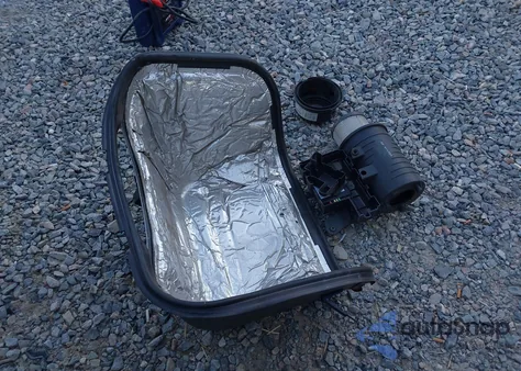 2004 Chevrolet Express from USA, damaged, VIN 1GAHG39U141232668